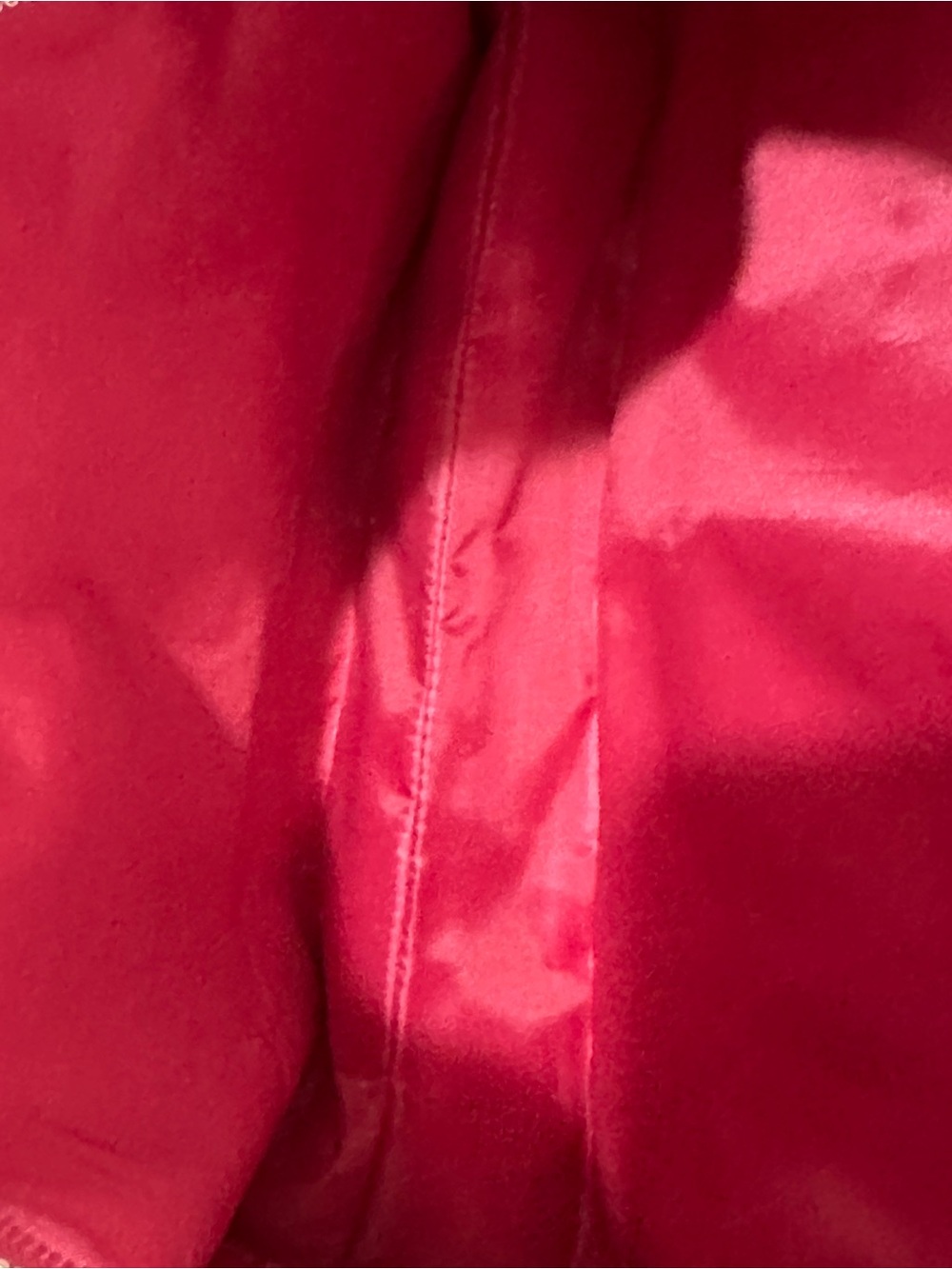 Juicy Couture Pink Duffle Bag with Gold Trim - Picture 6 of 10